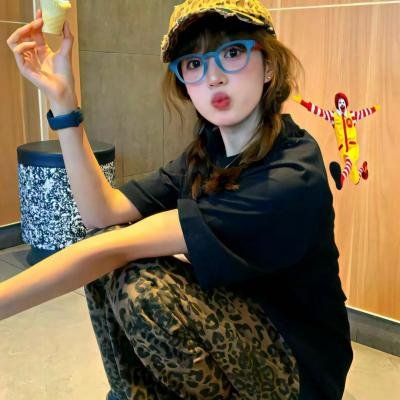甜点妈妈林小河